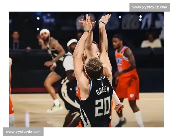 四将离队双核拖累，NBA 超巨有望逃离解体雄鹿